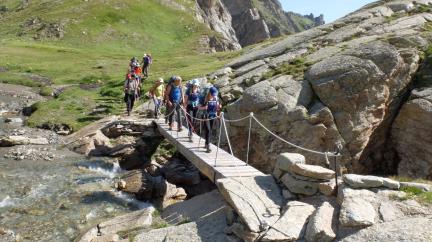 En montant au col de la Lauze