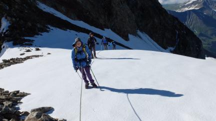 En arrivant au sommet du Dome