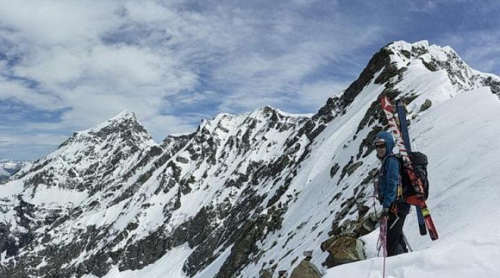 Sur l'arête Platières-Sache. Derrière l'arête Sache-Pourri.