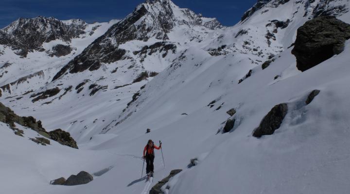 En remontant vers l'arête de Montseti