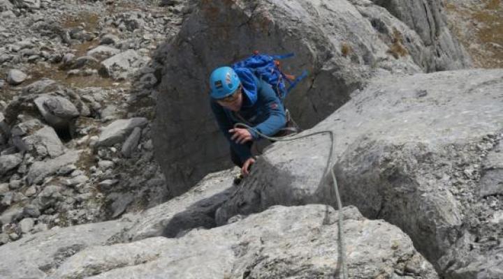 Sur l'arête
