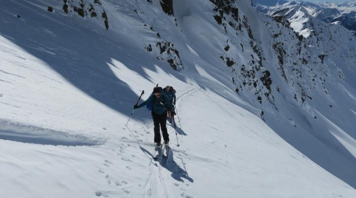 En montent au col