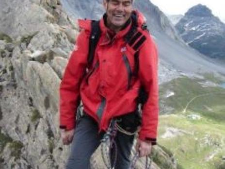 Aiguille de la Vanoise le sommet de la voie Desmaison