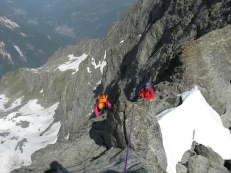 Sur l'arête