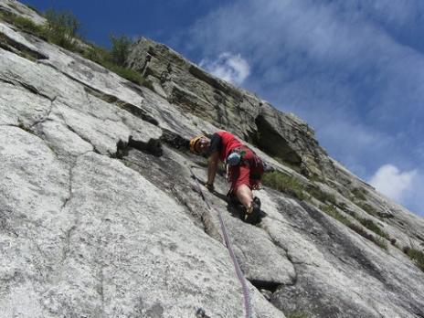 Escalade à Bourg Saint Maurice falaise de séloge