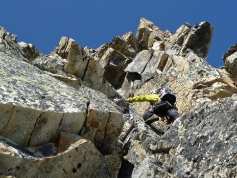 dans le ressaut du haut