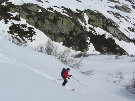 Ski de randonnée dans le Beaufortain descente de la Combe de la Neuva