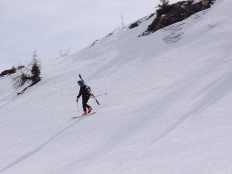 descente en monoski pour cause de case d'une fixation
