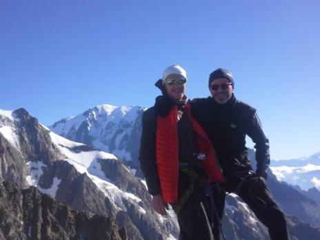 Au sommet de la Petite Aiguille
