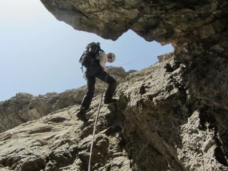 Paroi de Bazel rappel dans la gorge