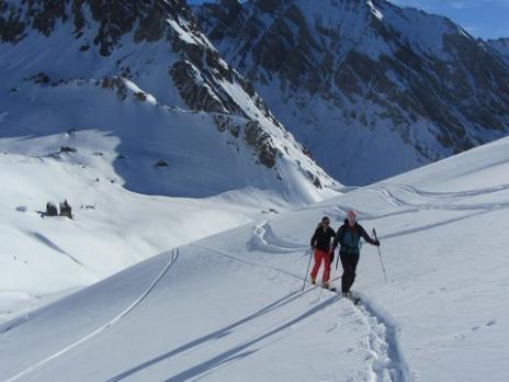 Ski de randonnée dans le Beaufortain, le col de la Charbonniére