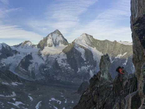 lever du jour dans l'ascension du Besso.