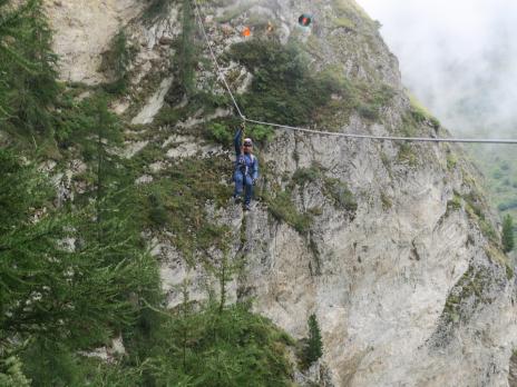 tyrolienne de la Via ferrata des Bettieres les Arcs
