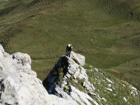 Escalade dans la voie des Cristaux
