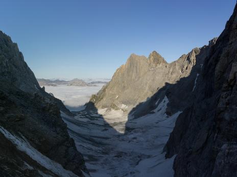 depuis le col de la Grande Casse, vue sur la vallée de Pralognan...