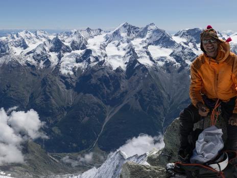 Il est 11h et bien temps de manger un morceau... car la descente est encore bien longue (3100m de dénivelé jusqu'à Randa.