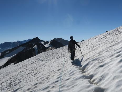 Sur l'arête