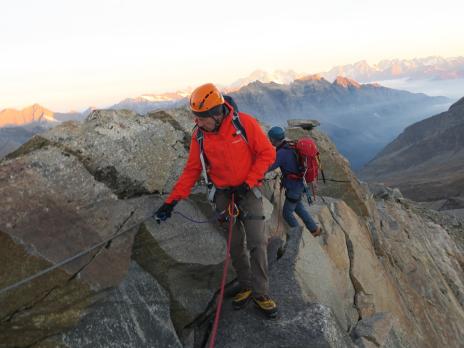 Dans la via ferrata