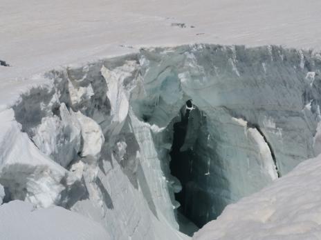 Grosse crevasse