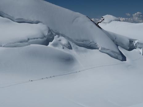 Sur les immenses glaciers