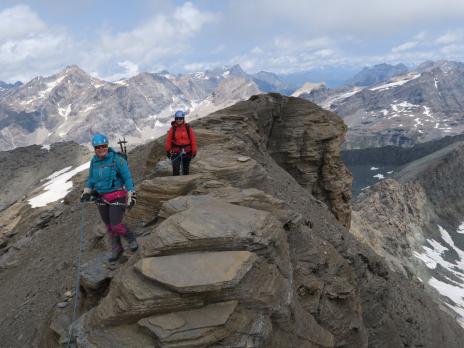Sur l'arête