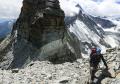 En montant au refuge Carrel, vue sur la tête de lion et la dent d'Hérens
