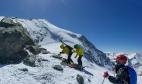 Arrivée au col avec un vent glacial et des rafales à 70km/h