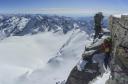 La petite traversée aérienne qui mène au sommet