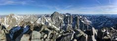 Panorama sur les Ecrins et les Ailefroides.