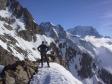 Sur l'arête sommitale