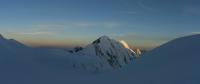 L'arête du Lyskamm au lever du jour.