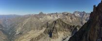 La vue vers le nord est aussi très sympa, avec l'aiguille du plat de la Selle et la Meije.