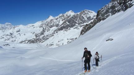 Ski de randonnée au départ de val d'Isère, montée par le glacier Pers