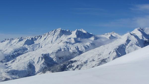 massif du Beaufortain depuis la Rosière