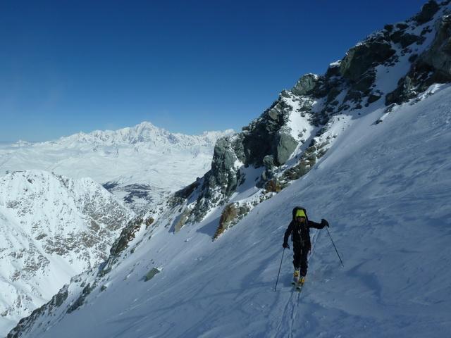 montée au col des Roches