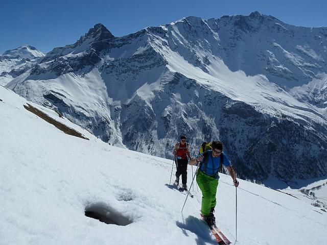 Montée à la crête des lanchettes.