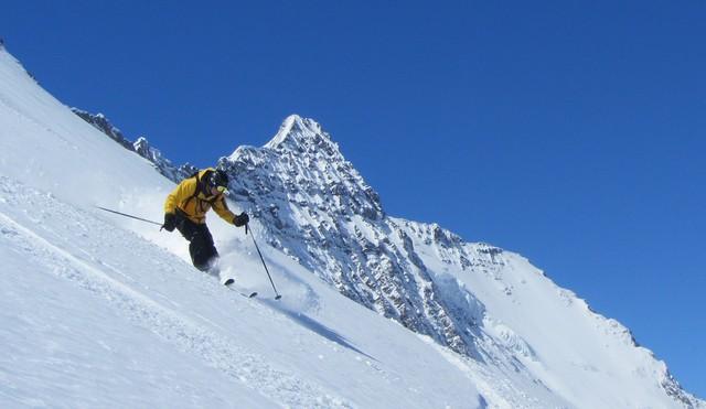 Hors piste à Tignes face nord de la Grande Motte