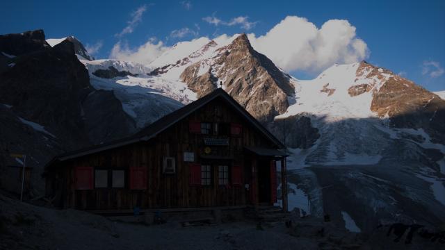 le traditionnel refuge Mezzalama.