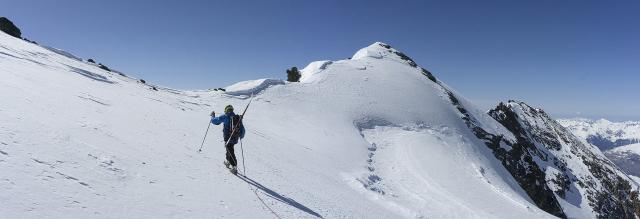 Sous le col des Roches