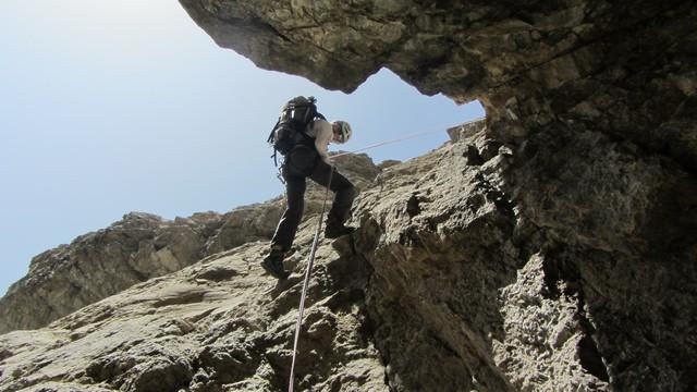 Paroi de Bazel rappel dans la gorge
