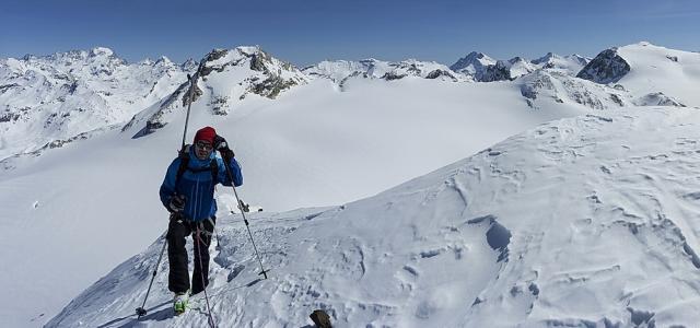Sur l'arête de la traversière