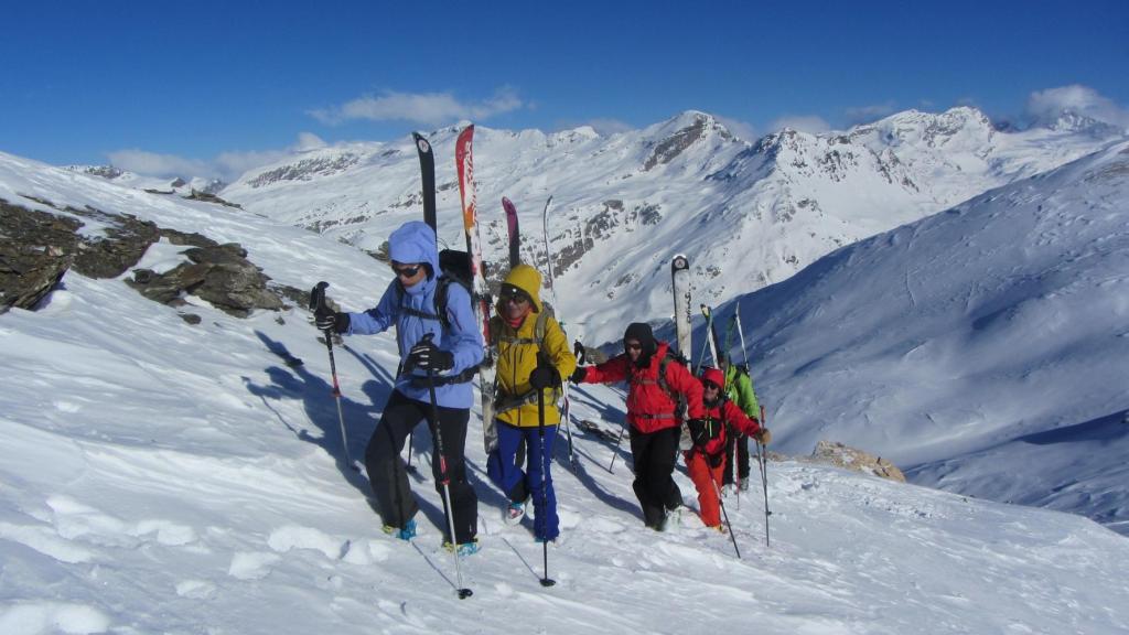 Ski de randonnée à Val d'Isère - montée à la Pointe de Bezin