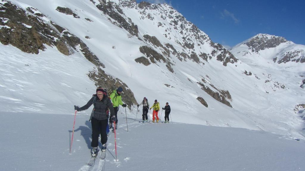Ski de randonnée à Val d'Isère - montée à la Pointe de Bezin