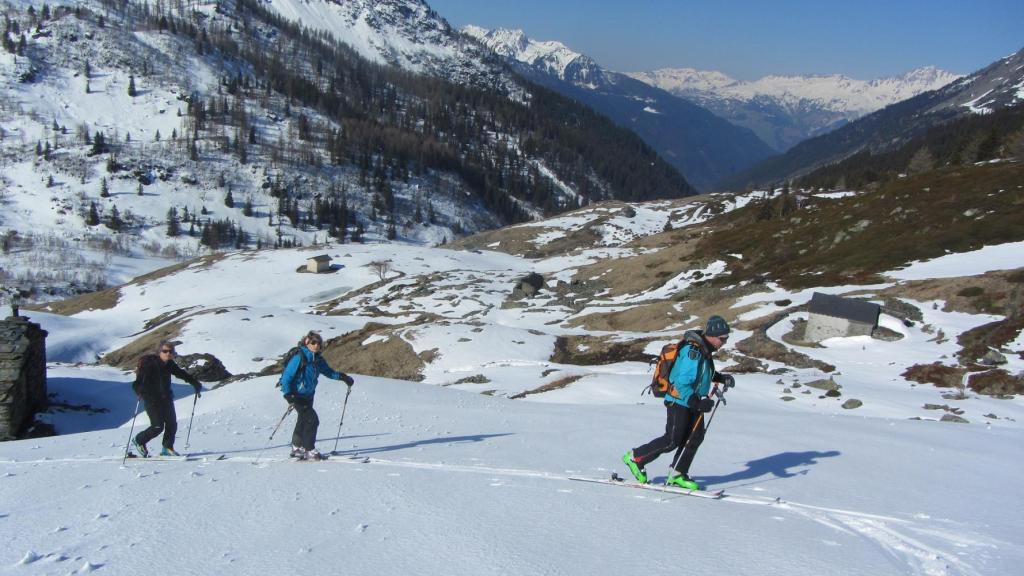 Ski de randonnée en haute Tarentaise. montée au Col de Montséti
