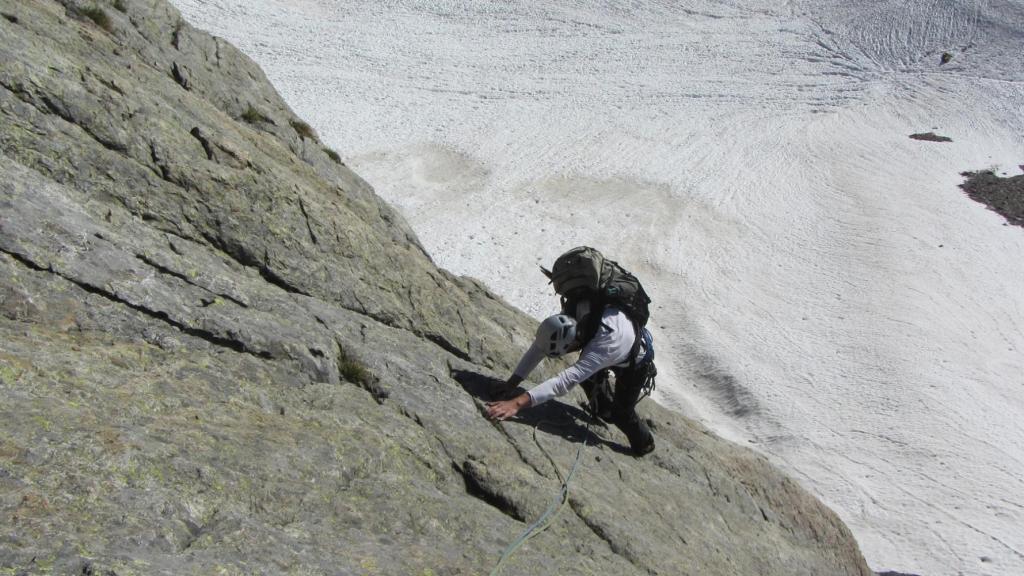 Tête de Bellaval dans la voie Mystère de l'Espadon - Guides des Arcs