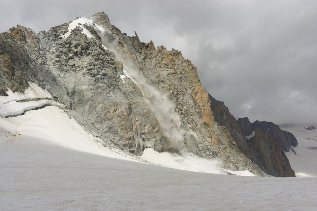 écroulement à la Tour Ronde