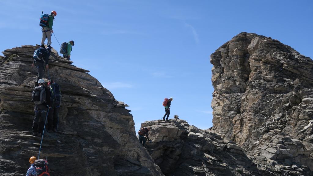 Sur l'arête