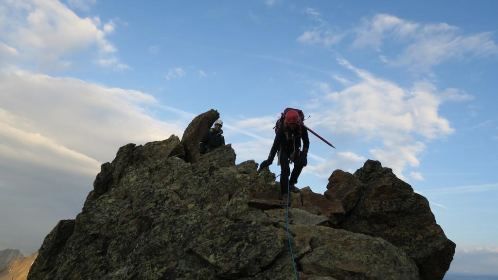 Sur l'arête