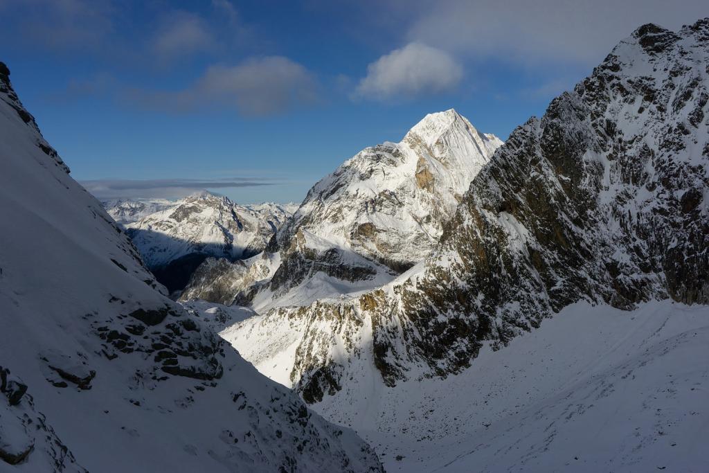 Lever du soleil sur la pointe de creux noir.