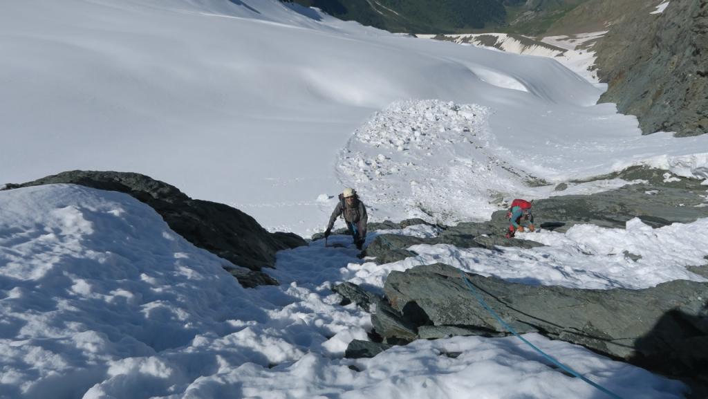 Sous le col des Roches